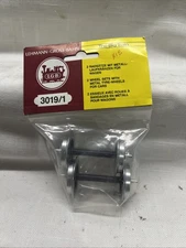 LGB 3019/1 G Scale Wheel Set with Metal Tire-Wheels Unpainted  (Pack of 2) New
