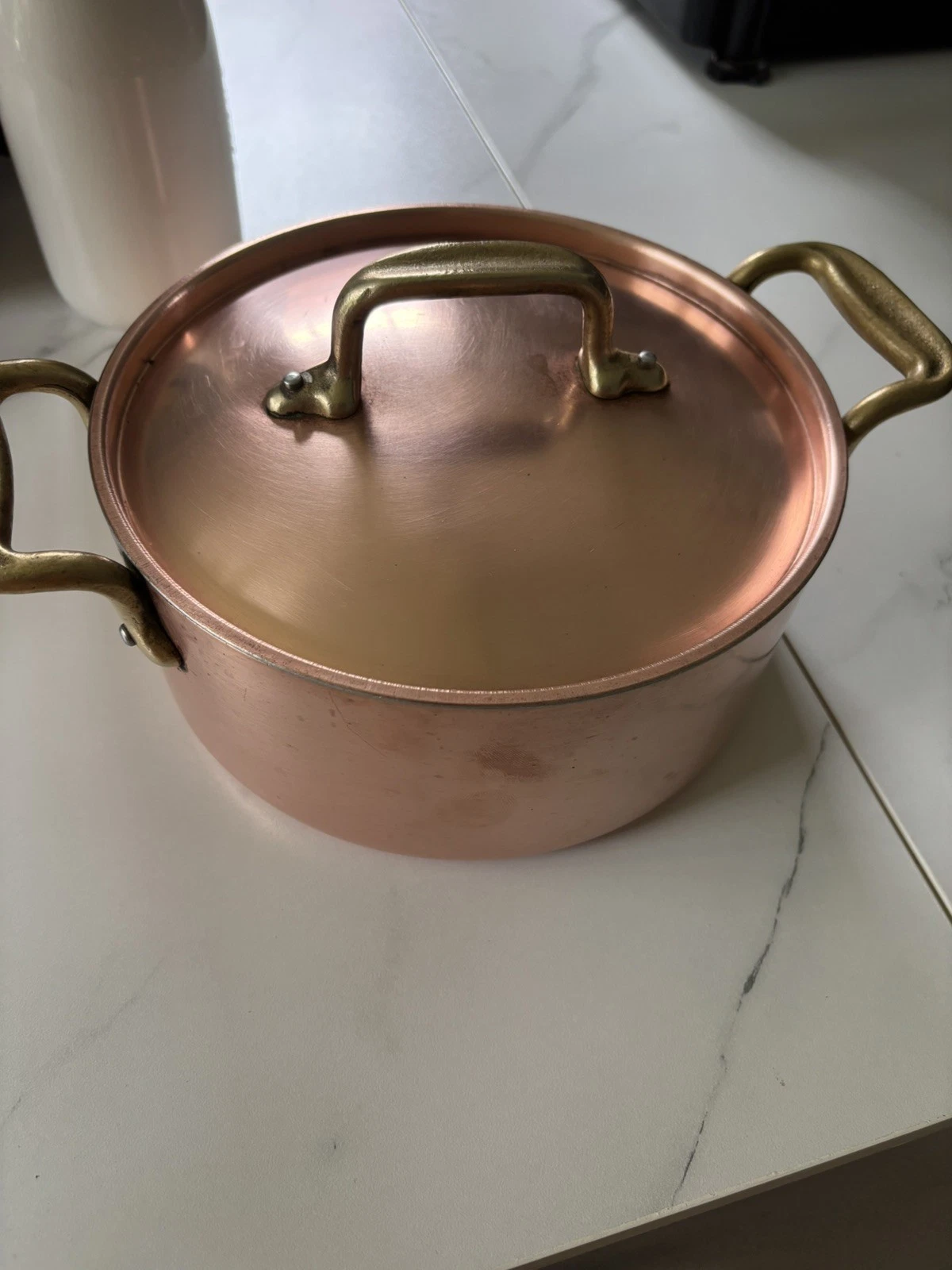 COP R CHEF ALL-CLAD STOCK POT-MADE IN USA-8”W X 4”H WITH 2 BRASS HANDLES-RARE!
Opens in a new window