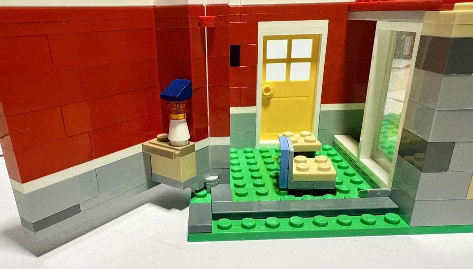 LEGO Creator 31009 Small Cottage, photo 4 of 5