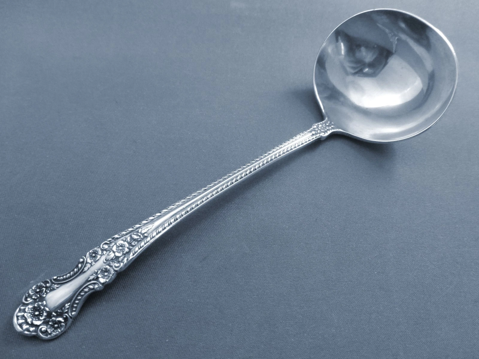 CAMBRIDGE - GORHAM STERLING SAUCE LADLE(S)
Opens in a new window or tab