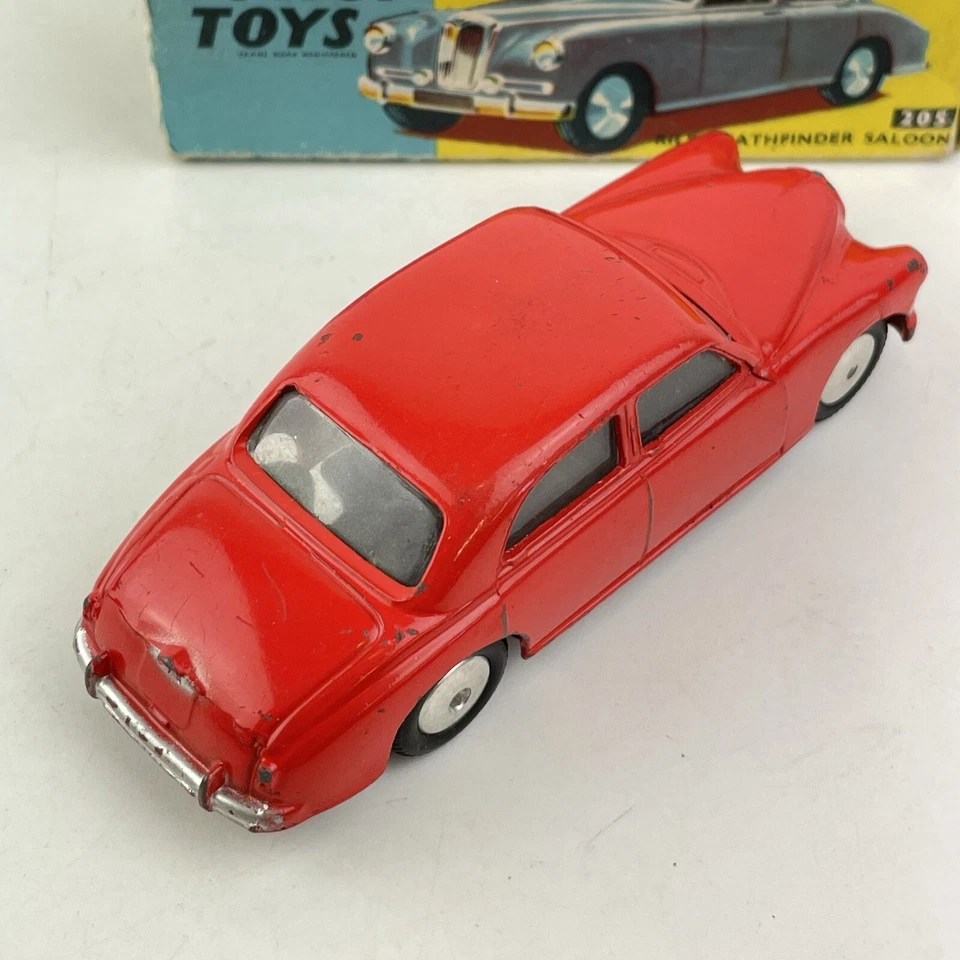 Vintage Boxed Corgi Toys No. 205 Riley Pathfinder Saloon Red Box A/F - Image 4 of 4