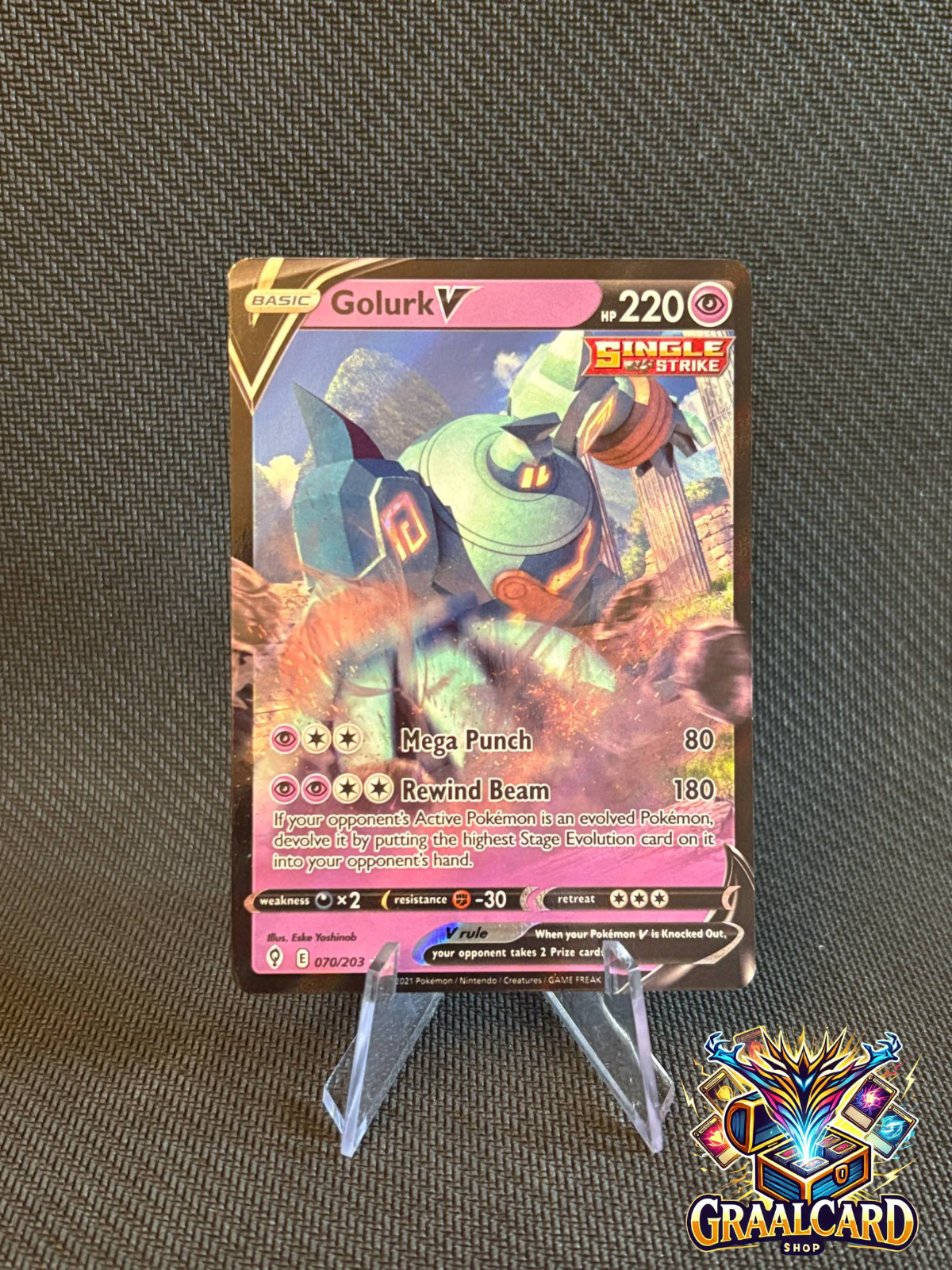 Pokemon Card - Golurk V - 70/203 - Evolving Skies - Full Art Holo