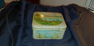 Art-nouveau High Tatra  tinny tea or candy box