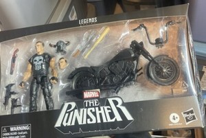 s*p様 マーベルレジェンド　パニッシャー&バイク Marvel Legends Riders Series PUNISHER with BIKE Motorcycle Figure