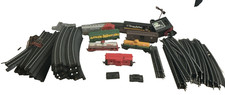 HO Scale Train Lot Santa Fe 43 Piece Track Controller Cars Locomotive Caboose