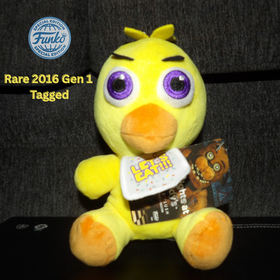Authentic BNWT Funko Five Nights at Freddys Chica Plush Tagged FNaF 2016 Gen 1