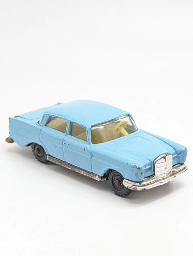 Husky Corgi Juniors Mercedes 220 blue original  vintage diecast toy car