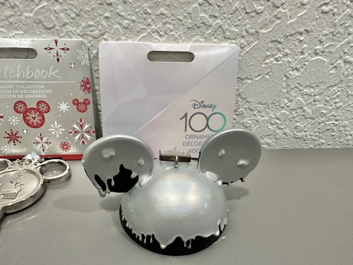 Disney 100 Jahre Mickey Mouse Ohren Hut & Aschenputtelschloss Schlüssel Ornamente - Bild 3 von 15