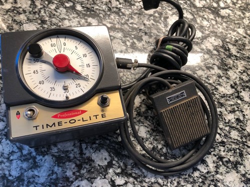 Time-O-Lite P-59 w/ LINEMASTER TREADLITE T51S FOOTSWITCH - Picture 2 of 3