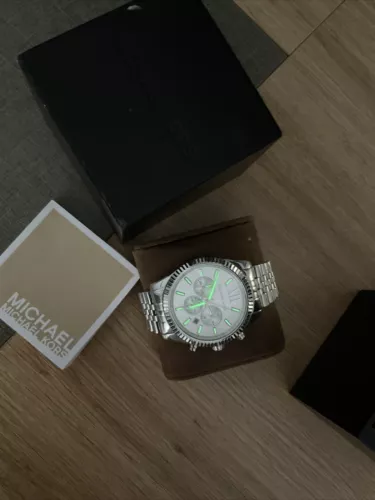 Michael Kors Men's Quartz Watch Lexington Chronograph Silver Dial 10 Atm MK8405
