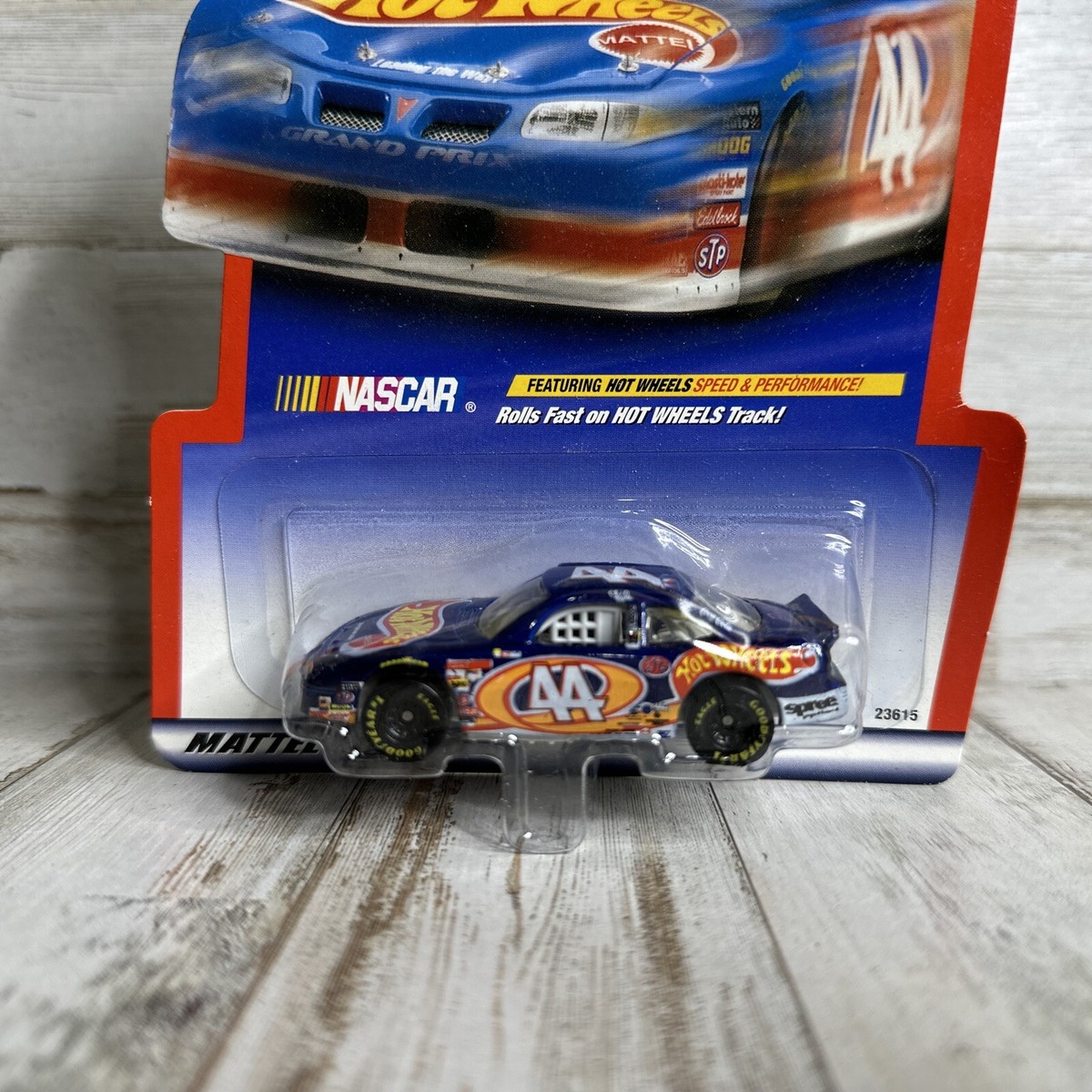 4台まとめて　ナスカー NASCAR hotwheels 1/24 1/64 4台まとめて ナスカー NASCAR hotwheels 1/24 1/64 NASCAR 1/64