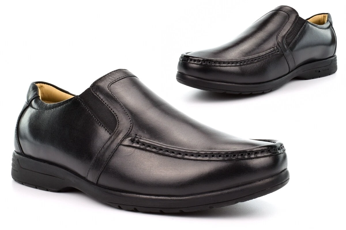 Size 15 wide store mens shoes