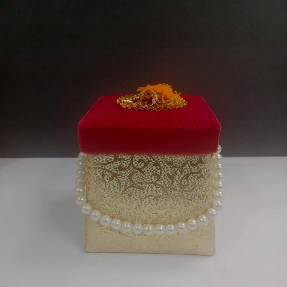 Juego de 3 cajas de regalo decorativas indias hechas a mano NUEVAS 4"X 4"X 4" Foto 4 de 4