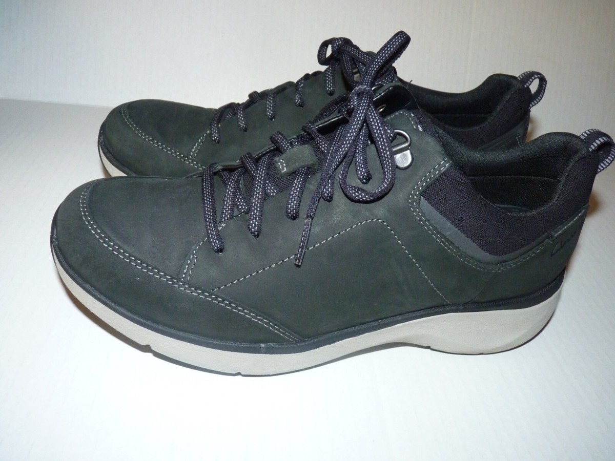 Clarks Womens Wave Lace-Up Black Nubuck Shoes 11 Wide (11W)