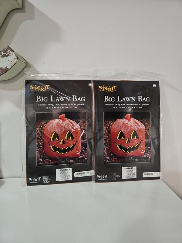 Set Of 2 New Spirit Halloween Jack O Lantern Lawn Bags 32 Gallon W/ Tie