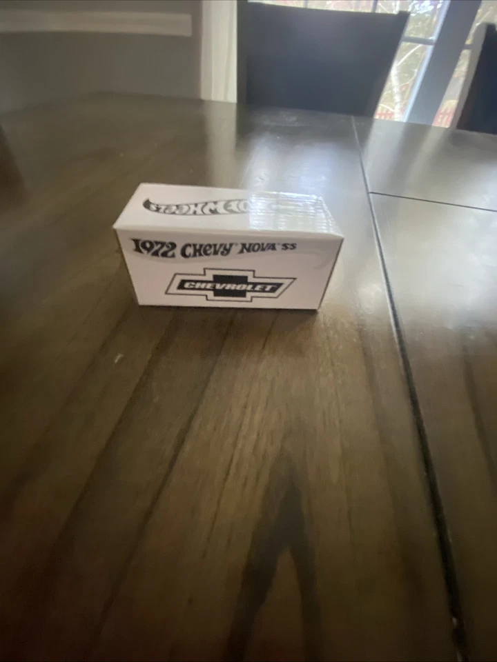 Chevy Nova SS 1972 púrpura exclusivo de Hot Wheels RLC Foto 4 de 4