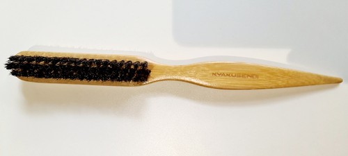 Premium KYAKUSENBI Slim Line Teasing Brush Bamboo and Boar Bristle Hair Styling - Picture 4 of 5
