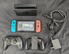 Nintendo Switch HAC-001(-01) With Dock, Pro Controller, Charger