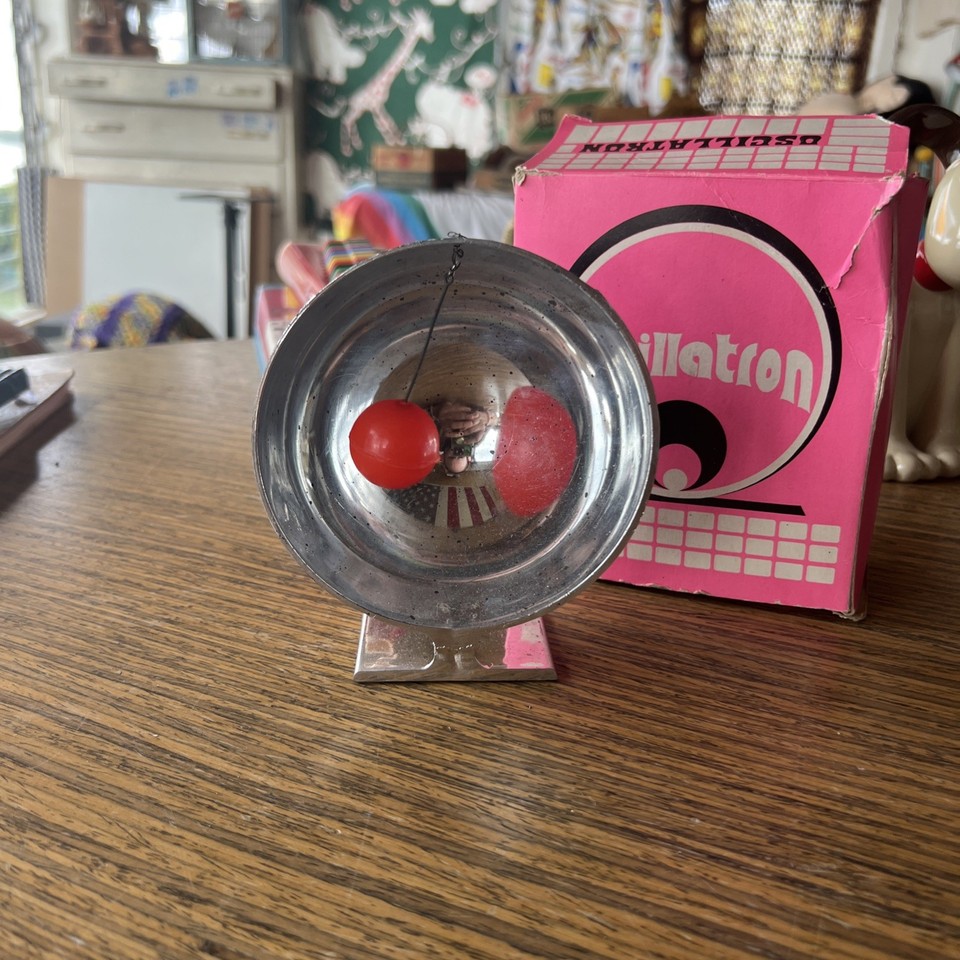 Oscillatron SpaceAge Optical Illusion Toy Concave Mirror Rare Vintage 60's-70's 