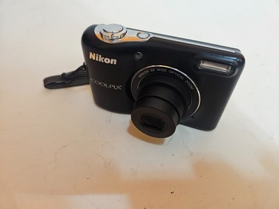 Nikon COOLPIX L30 Digital Camera 20.1 MP Red FOR PARTS OR REPAIR