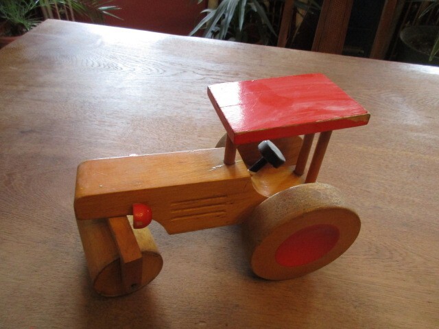 Picture 1 of 6