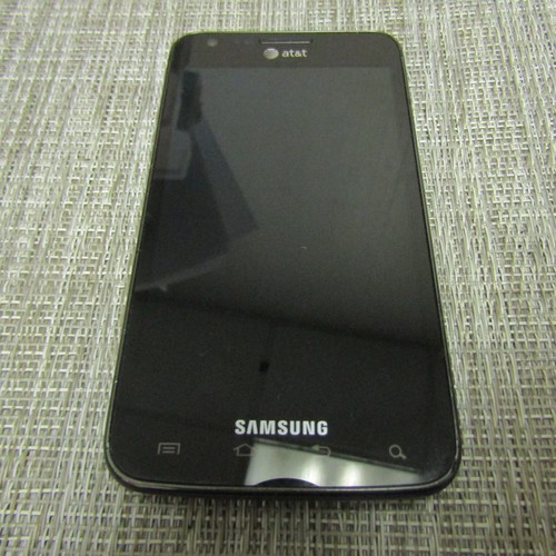 SAMSUNG GALAXY S2 SKYROCKET (AT&T) CLEAN ESN, WORKS, PLEASE READ!! 63935 - Afbeelding 2 van 3