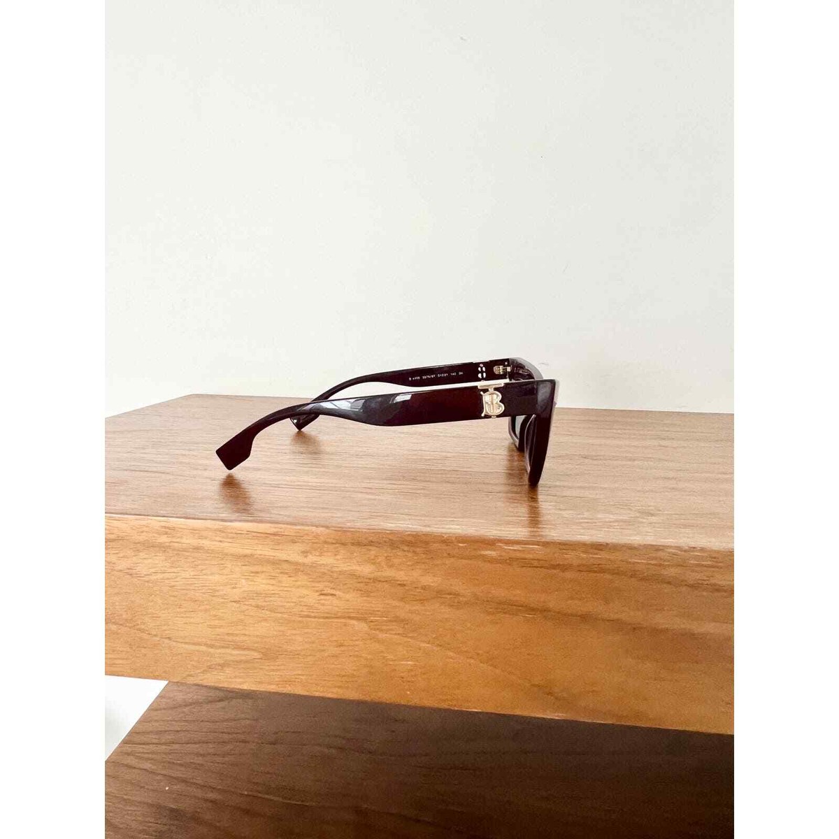 NIB Burberry B 4405 Cat Eye Sunglasses Burgundy Women display picture 3