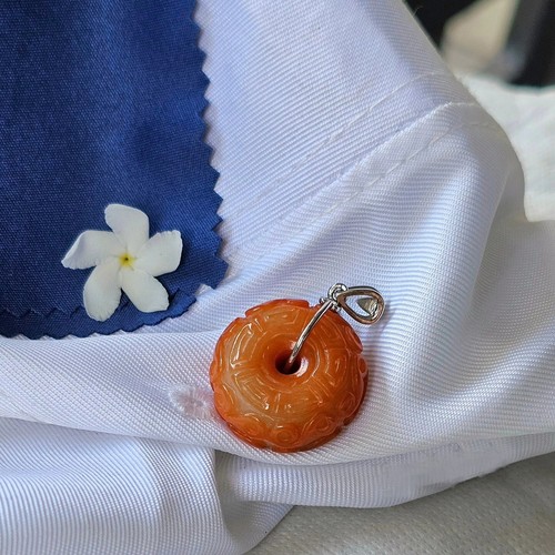 High Quality Jade Orange Red Donut Pendant Infinity Auspicious Clouds Pattern - Picture 5 of 10