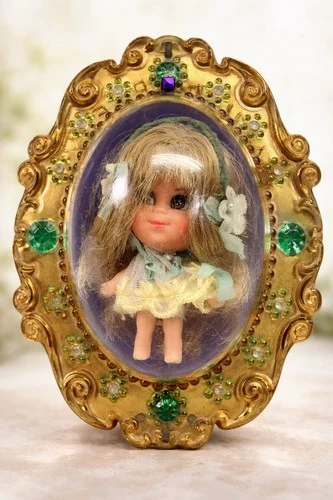 Vintage 1966 Mattel Lucky Locket Kiddle Doll Pendant Locket 2” Doll Green Gems