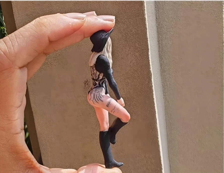 Diorama de pintura 3D de resina 1:10 negro belleza miniatura figura muñeca juguetes accesorios de escena Foto 2 de 4