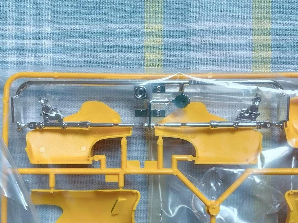 Tamiya 1/12 Yamaha Yzr500 Motorcycle Model Kit Limited Edition Cartograf Decals - Image 3 of 4