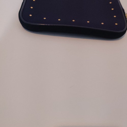 Tahari Designer Vertical Tablet Carrying Case Bag Pouch W Gold Studs 8"x10"x1" - Picture 10 of 16