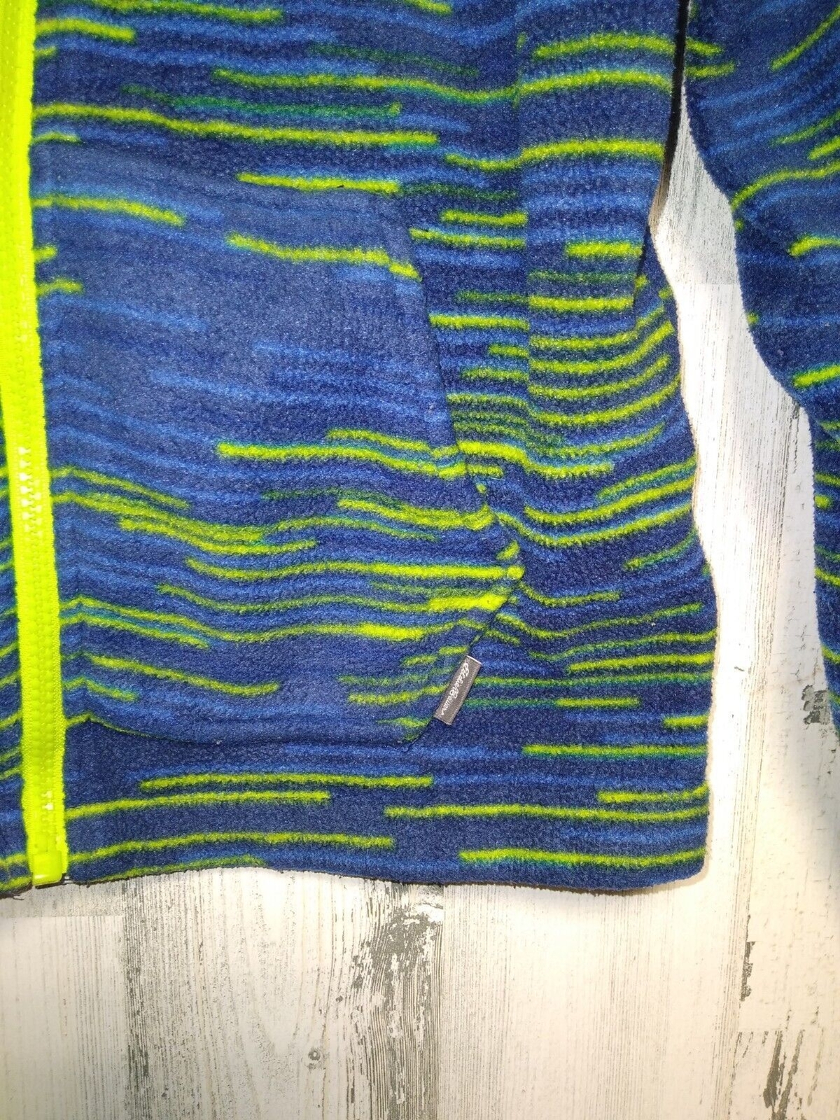 Picture 2 of 6