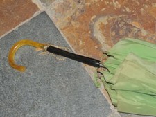 Vintage Umbrella/ Parasol 31.5"x36" Yellow Marbled Bakelite / Catalin Handle mid