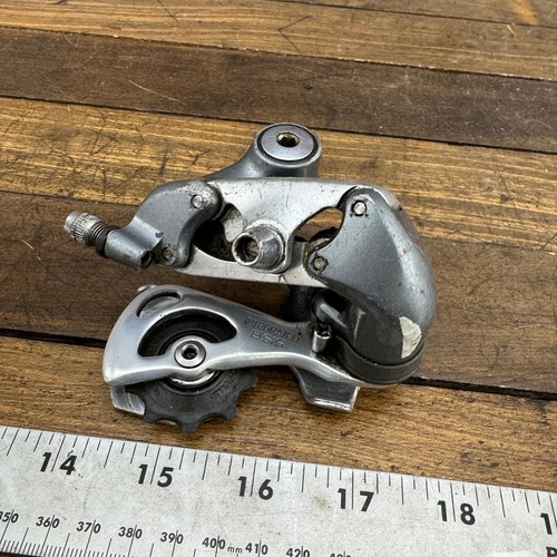 Vintage Shimano 600 RD-6401 Rear Derailleur Tri Color Ultegra 6400 8s 8 SIS D1 - Picture 2 of 8