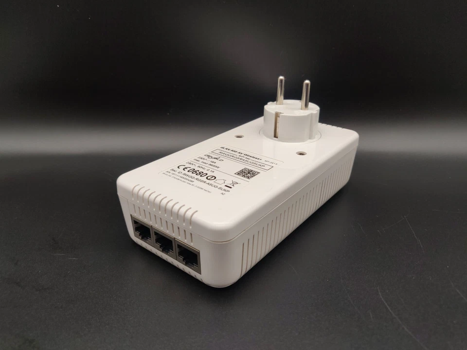 devolo dLAN 500 AV Wireless+ Starter Kit WiFi Powerline Adapter - 3 LAN-Ports - Bild 4 von 4