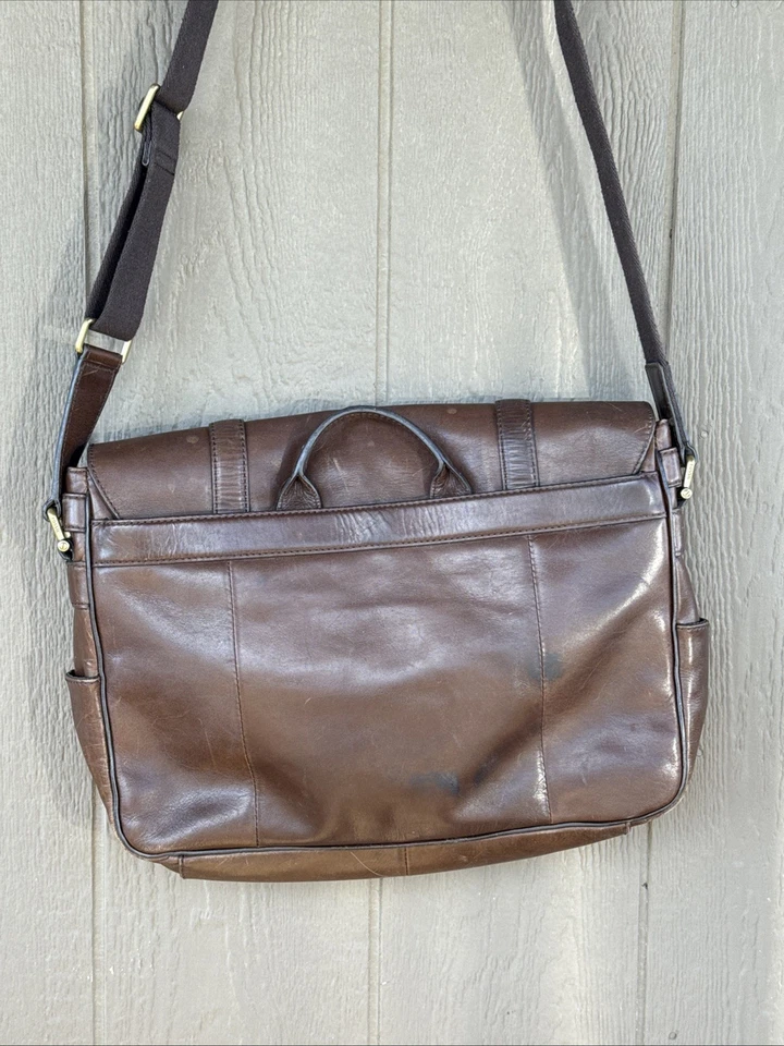 Fossil Brown Leather Messenger Bag Briefcase Laptop Crossbody Pushlock Closure - Image 4 of 4