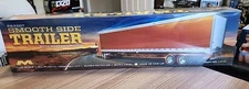 Moebius 53 Foot Smooth Side Trailer with Reefer Option 1:25 Scale Model Kit 1303