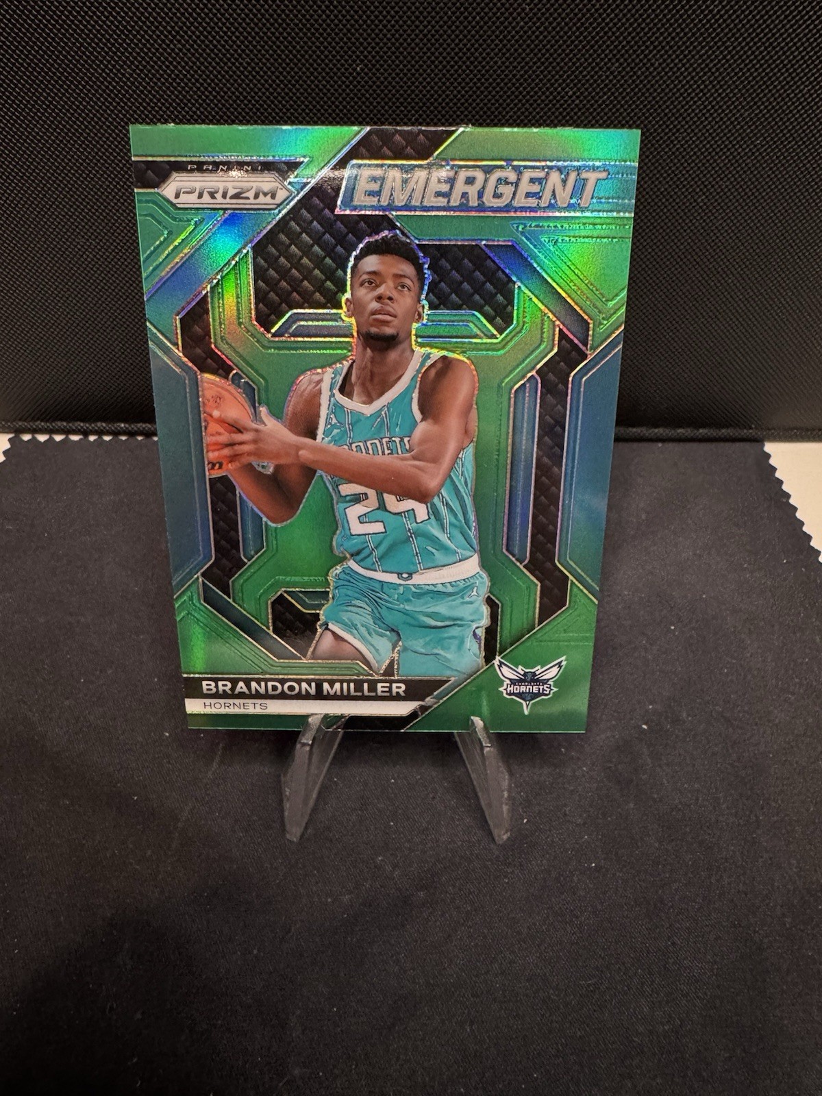 2023-24 Panini Prizm Emergent Prizms Green #17 Brandon Miller