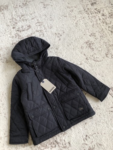 Neu Zara Jungen Steppmantel mit Kapuze Marine Jacke Größe 6 Jahre - Bild 2 von 12