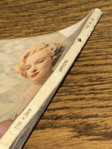 Vintage PAGEANT Magazine - March 1952 - MARILYN MONROE “Meet New Blonde” - Picture 13 of 14
