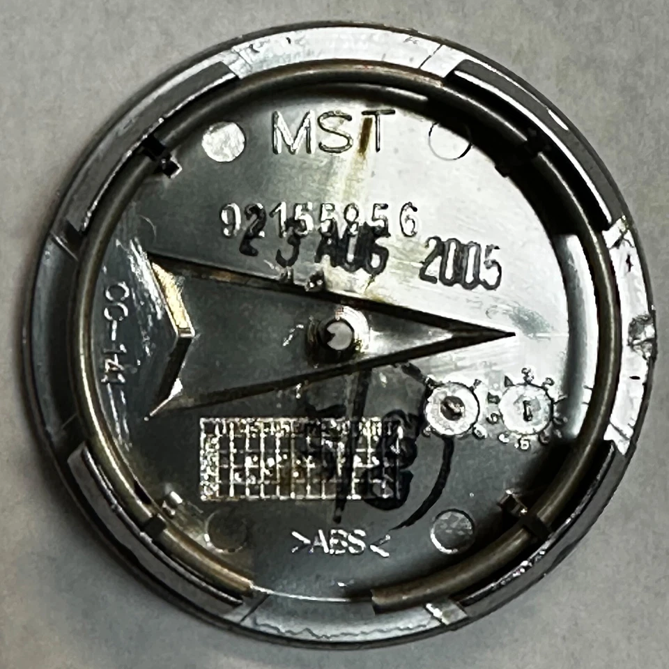 Оригинальный центральный колпак для Pontiac G8 GTO 2004-2009 угольно-черный 92155956 6570 - Изображение 3 из 4