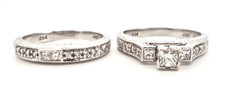 14K WHITE GOLD PRINCESS CUT DIAMOND AND ROUND DIAMOND BRIDAL SET