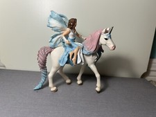 Schleich Bayla #70569 Fairy Eyela With Unicorn