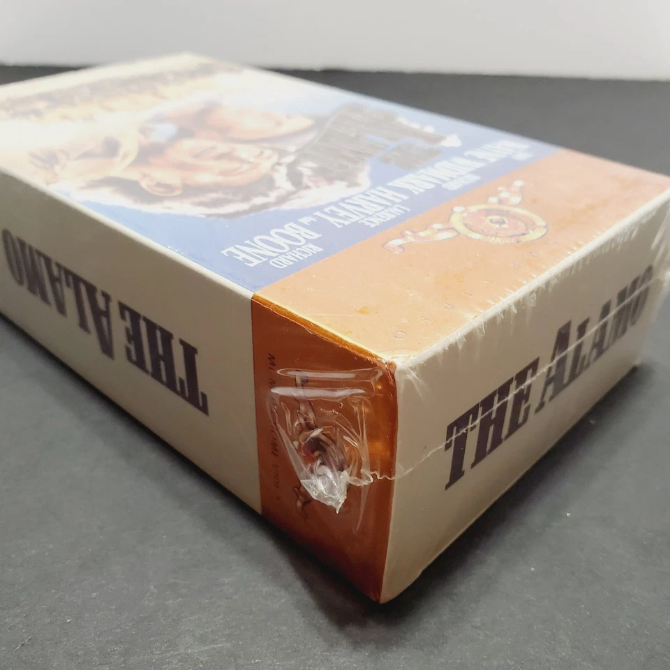 Alamo VHS ленты Джон Уэйн новый и нераспечатанный режиссер вырезать 2 ленты бокс-сет - Изображение 3 из 4