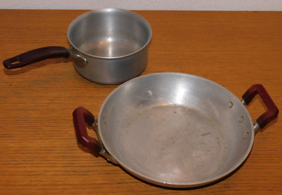 LOT DE 5 anciennes petites assiettes japonaises en cuivre pur avec
