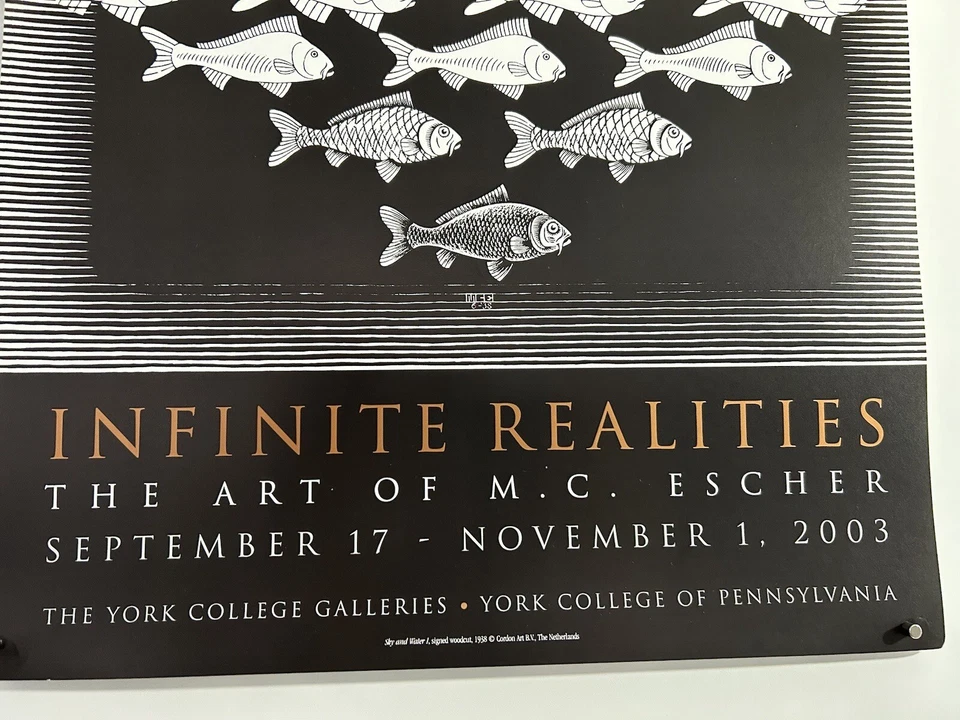 Exposición Realidades Infinitas Escher - Cielo - Agua 2003 Posee una parte de la historia de Escher Foto 4 de 4