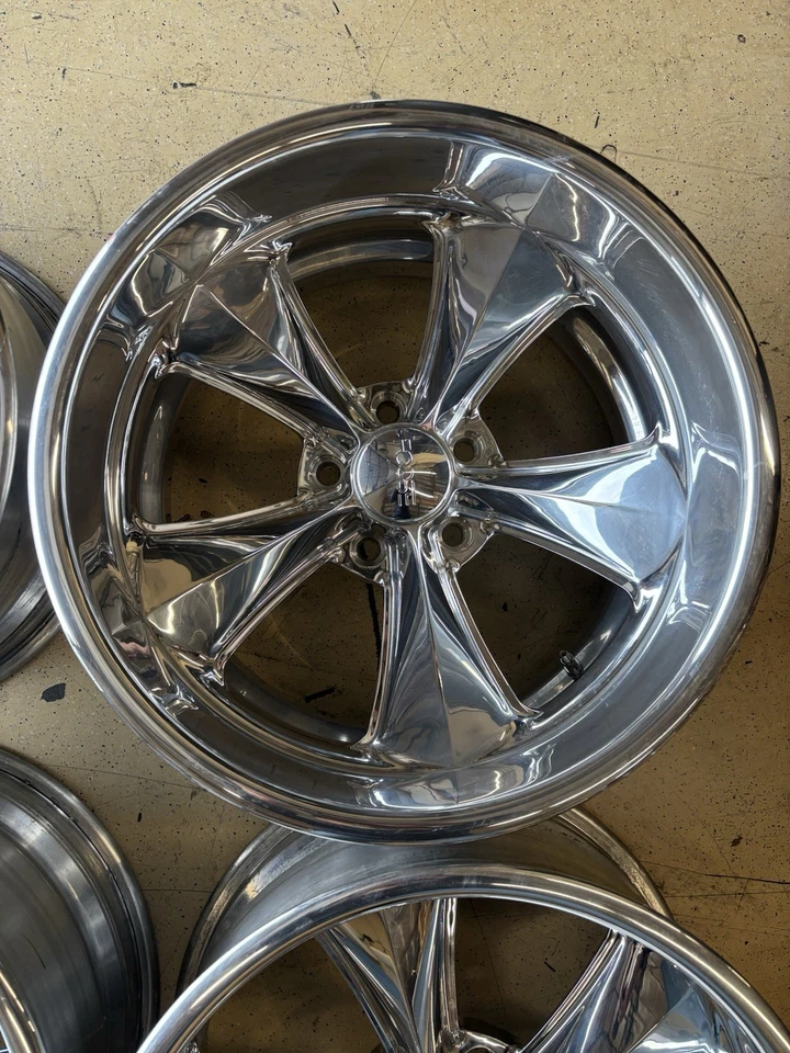 4 - 18x9 and 18x10 Foose F201 Polished Nitrous Staggered Custom WHEELS  W12001 - Image 4 of 4