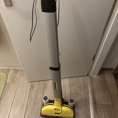 Kärcher , Hartbodenreiniger, Linoleum, Parkett, usw Wischer, Mit Rollen
