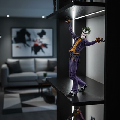 Batman Arkham Asylum 7'' Joker Figure with Art Card & Accessories - Perfect Gift